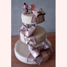 Свадебный торт "Свадьба хрюшек"