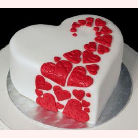 Торт на 14 февраля "Тропа любви"