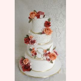 Свадебный торт "Цветы любви"
