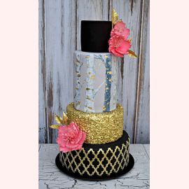 Свадебный торт "Чёрно-золотой стиль"
