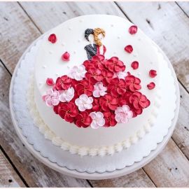 Торт с цветами из крема "Платье из маленьких цветов"