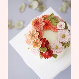 Торт с цветами из крема "Осенние цветы"