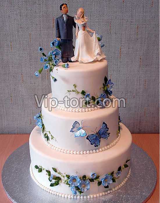 Торт "С фигурками жениха и невесты"