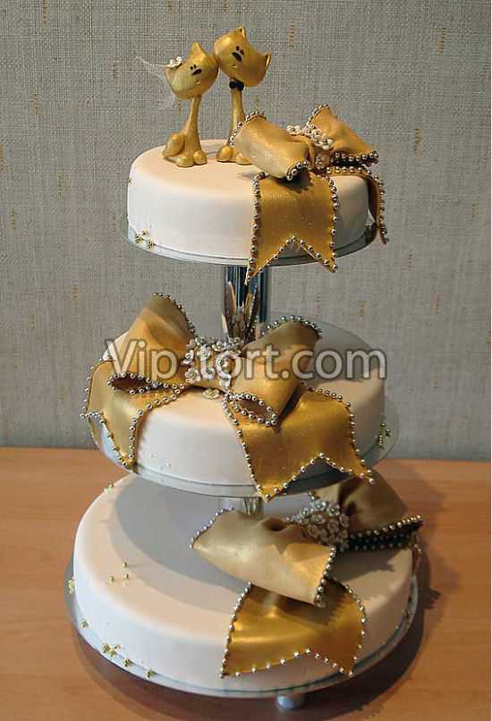 Свадебный торт "Золотые кошечки"
