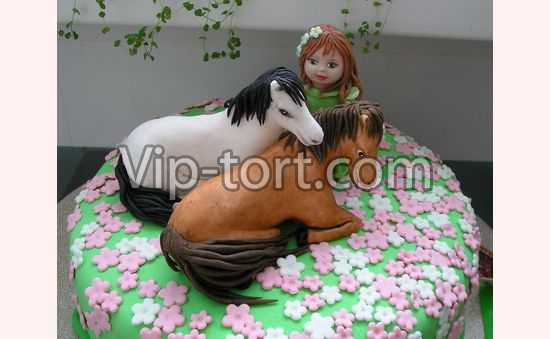 Торт "Девочка с лошадками"