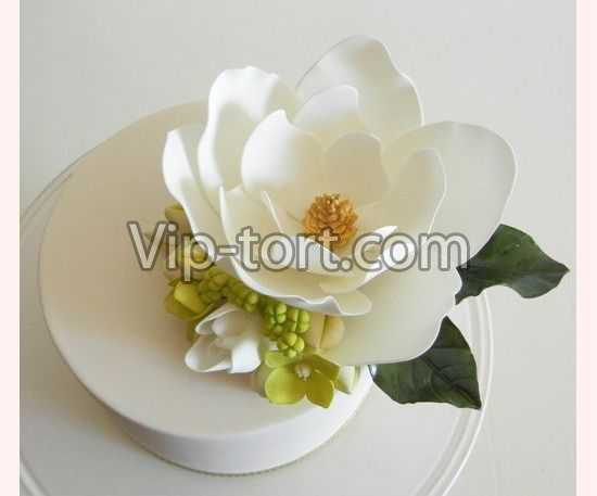 Торт "Белый цветок"