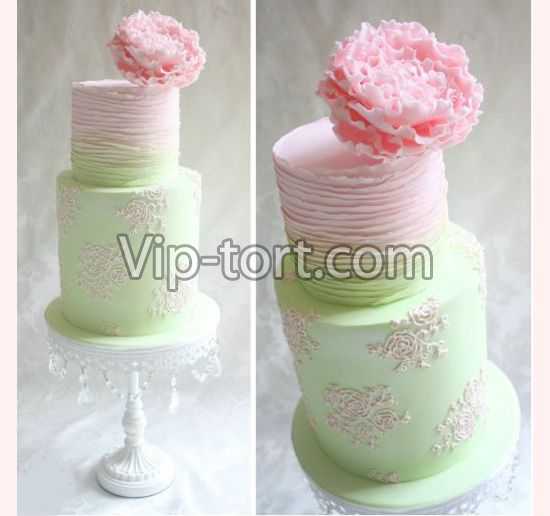 Торт "Пышный розовый цветок"
