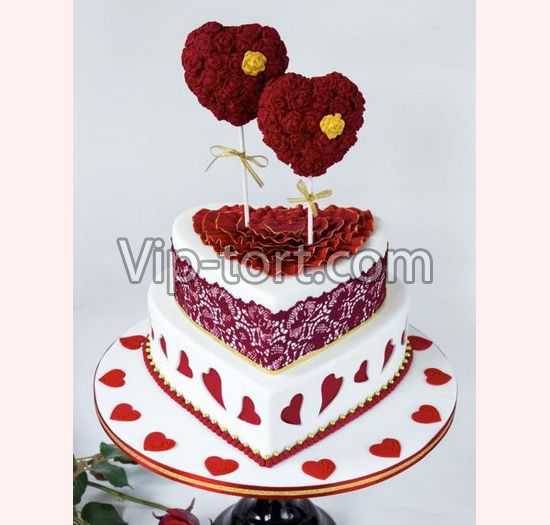 Торт на День влюбленных "Сердечные розы"
