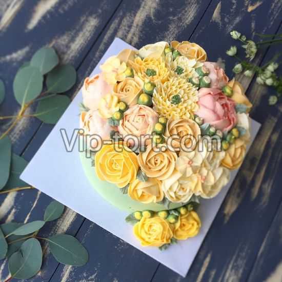 Торт с цветами из крема "Ярко-желтая композиция"