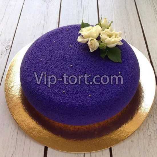 Торт с велюровым покрытием "Фиолетовый с розой"