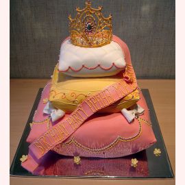 Торт "Диадема для принцессы"
