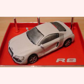 Торт "Белый Audi R8"