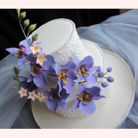 Торт "Синие орхидеи"