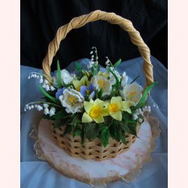 Торт на 8 марта "Корзина с весенними цветами"