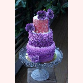 Торт "Фиолетовые воланчики"