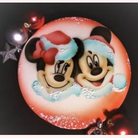 Торт на Новый год "Новогодние Микки Маус и Минни Маус"