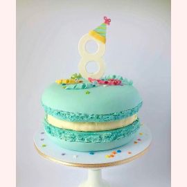 Торт "Макарун на день рождения"