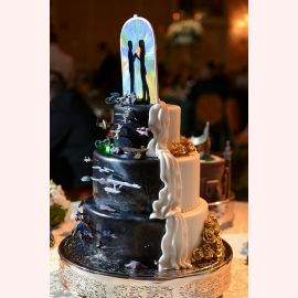 Свадебный торт "Для него и для нее"